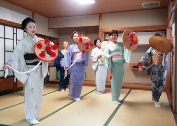 日本舞踊の魅力・始め方・費用・芸能人 | 趣味探し図鑑